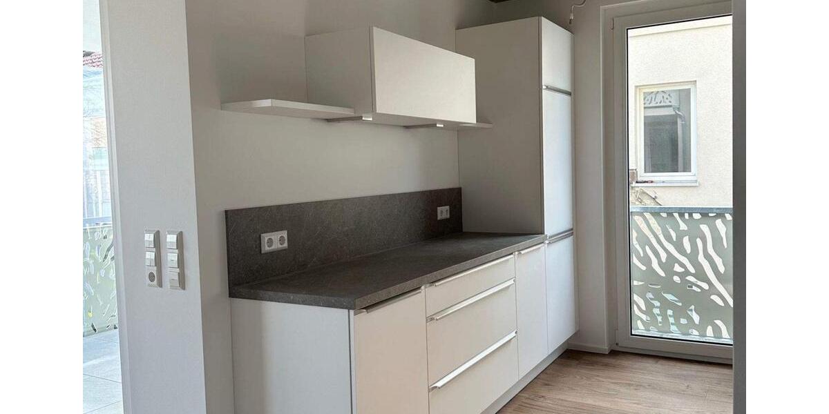 Etagenwohnung Reutlingen - 3 Zimmer, 83 m&sup2;, 1.262&euro; | Angebot:25170103