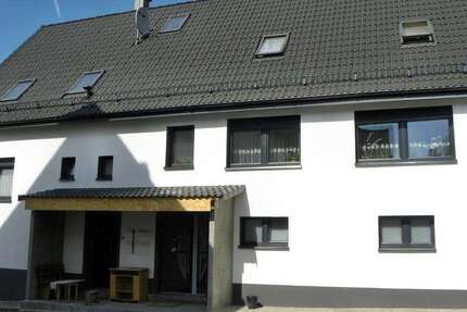 Haus Althengstett - 8 Zimmer, 180 m&sup2;, 595.999&euro; | Angebot:25447996