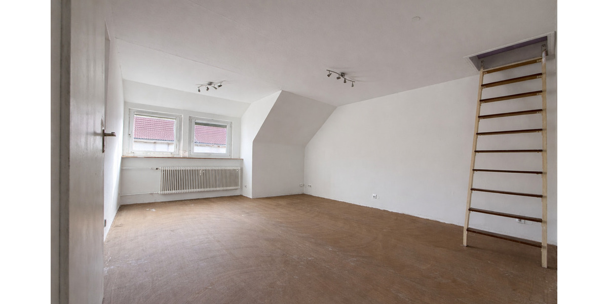 Mehrfamilienhaus, Wohnhaus Nürtingen - 8 Zimmer, 191 m&sup2;, 725.000&euro; | Angebot:25745890