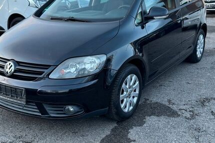 VW Golf 129.000 km 4.500 &euro; Sindelfingen 71065