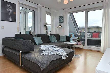 Wohnung Stuttgart Untertürkheim - 2 Zimmer, 70 m&sup2;, 1.390&euro; | Angebot:26627287
