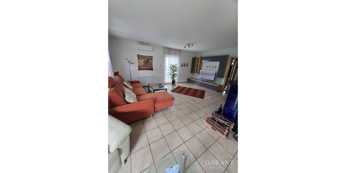 Etagenwohnung Herrenberg Haslach - 3 Zimmer, 85 m&sup2;, 310.000&euro; | Angebot:25746413