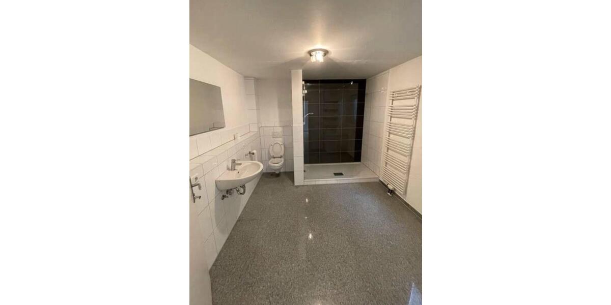 Etagenwohnung Weil Im Schönbuch - 2 Zimmer, 75 m&sup2;, 1.000&euro; | Angebot:25990845