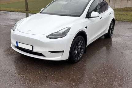 Tesla Model Y 35.000 km 34.500 &euro; Rottenburg am Neckar 72108