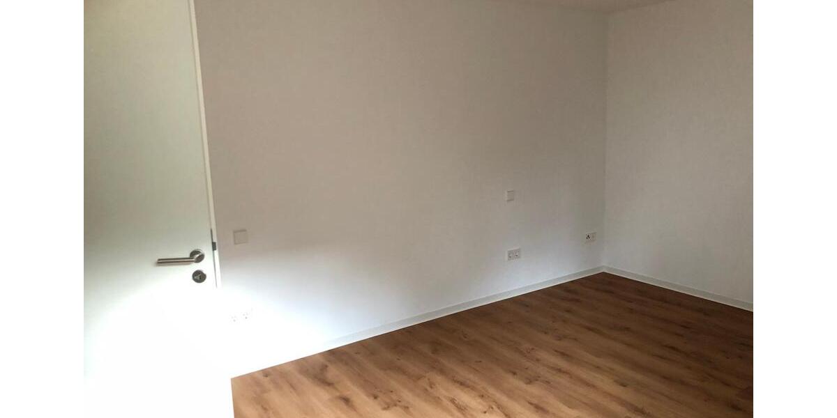 Etagenwohnung Reutlingen Altenburg - 2.5 Zimmer, 60 m&sup2;, 765&euro; | Angebot:26448414