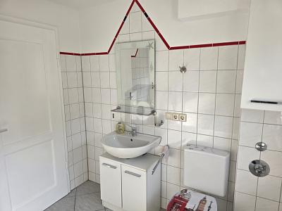 HELL UND RENOVIERT IN FILDERSTADT-BERNHAUSEN - Etagenwohnung Filderstadt | Angebot:27473497
