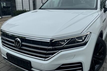 VW Touareg 82.000 km 43.980 &euro; Holzgerlingen 71088