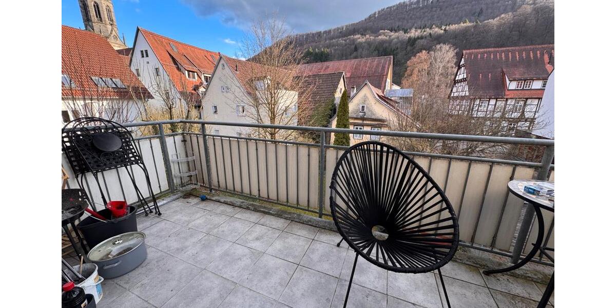 Etagenwohnung Bad Urach - 3 Zimmer, 88 m&sup2;, 970&euro; | Angebot:25964639