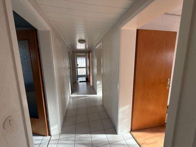 Einfamilienhaus Dettenhausen - 7 Zimmer, 130 m&sup2;, 498.000&euro; | Angebot:25696029