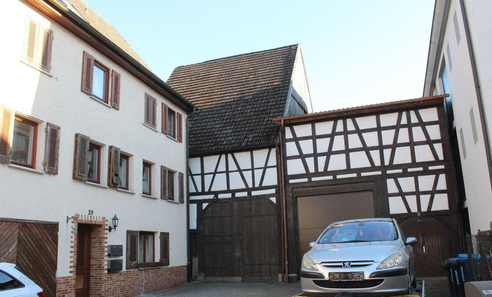 Mehrfamilienhaus, Wohnhaus Rottenburg am Neckar - 390.000&euro; | Angebot:26903193
