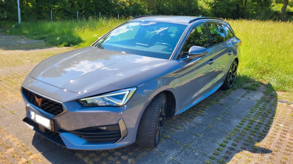 Cupra Leon 39.000 km 24.800 &euro; Stuttgart 70437