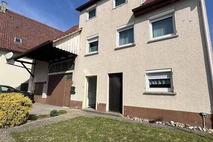 Haus Mötzingen - 6 Zimmer, 120 m&sup2;, 320.000&euro; | Angebot:25928843