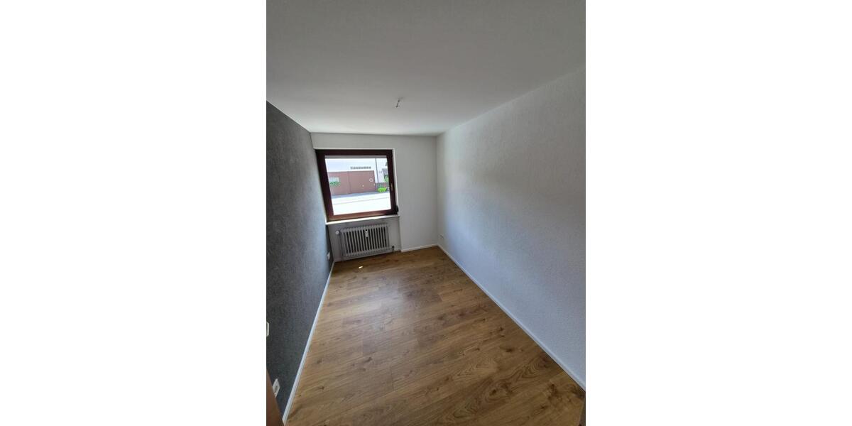 Hochparterre Reutlingen Reutlingen-Betzingen - 3 Zimmer, 65 m&sup2;, 255.000&euro; | Angebot:27086831
