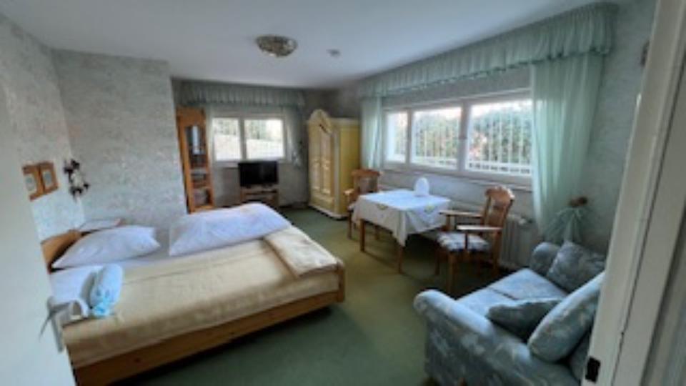 Erdgeschoßwohnung Ostelsheim - 1 Zimmer, 690&euro; | Angebot:22863986