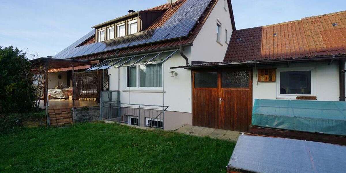 Einfamilienhaus Dettingen/Erms Erms - 7.5 Zimmer, 157 m&sup2;, 580.000&euro; | Angebot:23857123