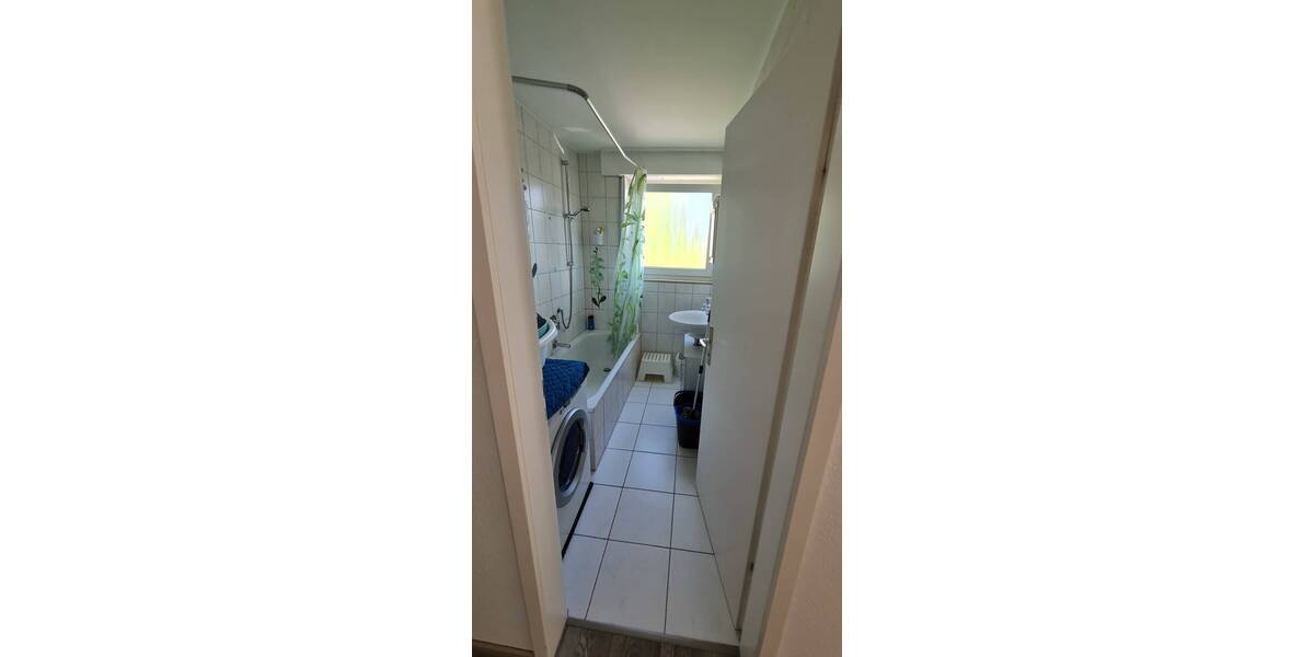 Etagenwohnung Ostfildern Scharnhausen - 3 Zimmer, 68 m&sup2;, 279.000&euro; | Angebot:25801969