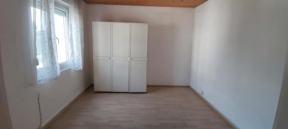 Einfamilienhaus Empfingen - 6 Zimmer, 170 m&sup2;, 1.400&euro; | Angebot:25935051