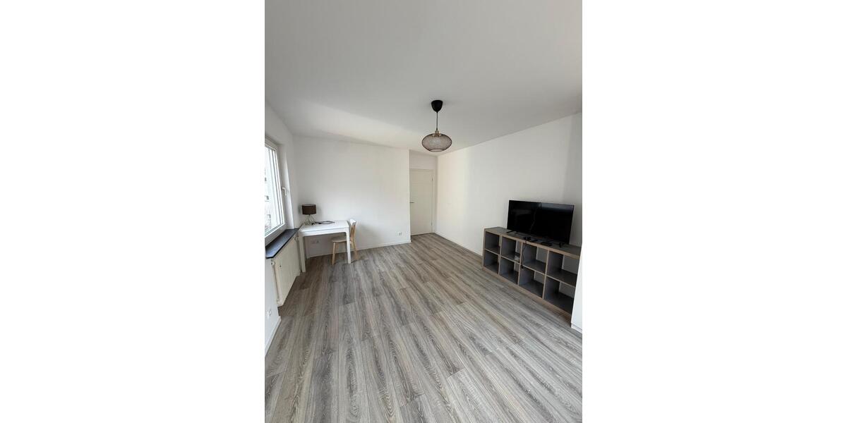 Etagenwohnung Stuttgart Stuttgart-Süd - 1 Zimmer, 15 m&sup2;, 450&euro; | Angebot:26030763