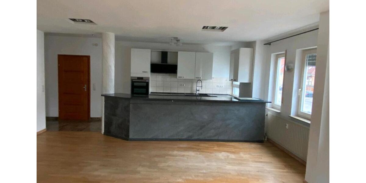 Etagenwohnung Lichtenstein - 4 Zimmer, 110 m&sup2;, 1.300&euro; | Angebot:24936967