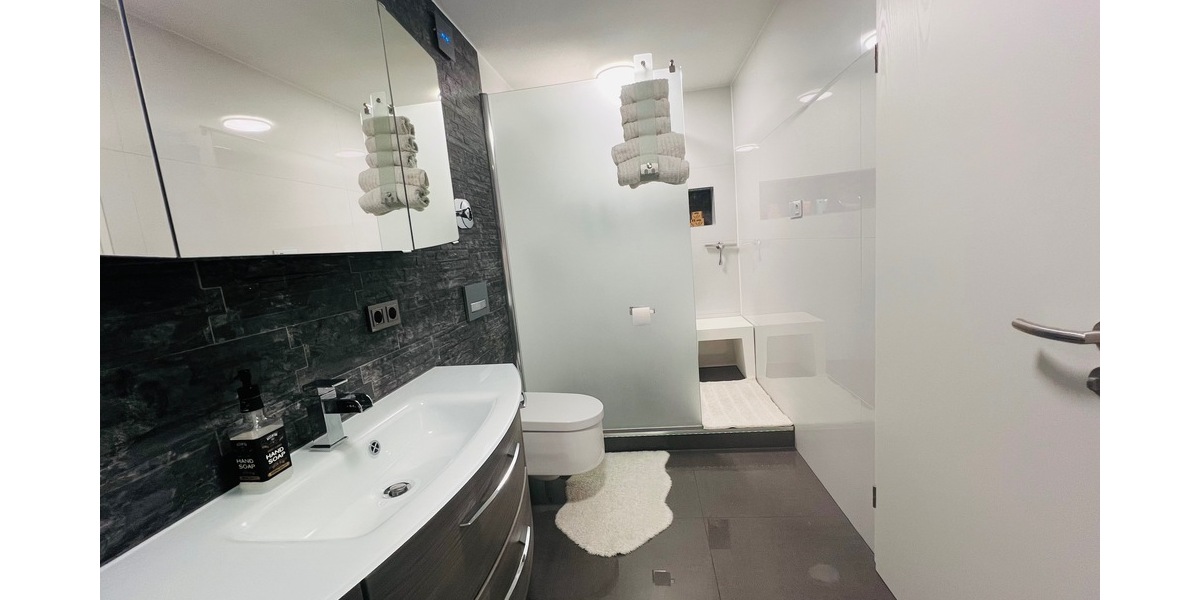 Stilvolle Erdgeschosswohnung mit Garten, Terrasse, TG-Stellplatz in Reutlingen – jetzt entdecken! - Erdgeschoßwohnung Reutlingen Reutlingen (Kernstadt) | Angebot:27305526