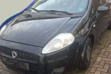 Fiat Grande Punto 245.137 km 700 &euro; Holzgerlingen 71088