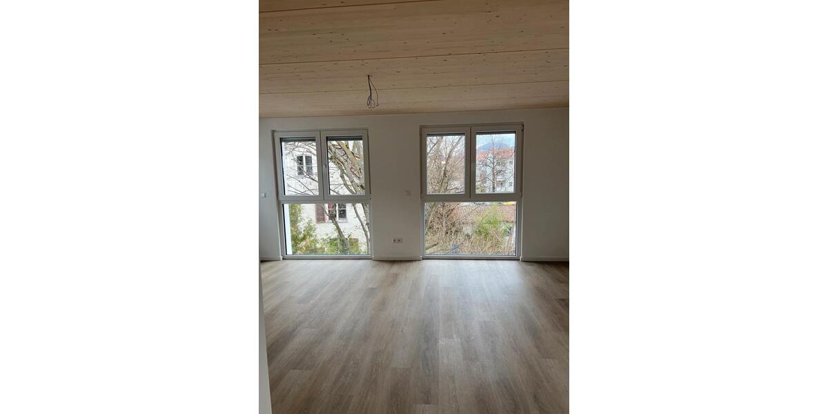 Etagenwohnung Reutlingen Reutlingen (Kernstadt) - 3 Zimmer, 60 m&sup2;, 1.100&euro; | Angebot:26446614