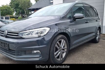 VW Touran 183.500 km 17.777 &euro; Altdorf (Landkreis Böblingen) 71155