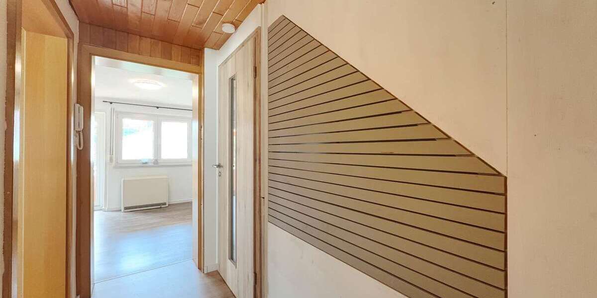 Einfamilienhaus Hechingen - 5 Zimmer, 180 m&sup2;, 249.000&euro; | Angebot:25048892