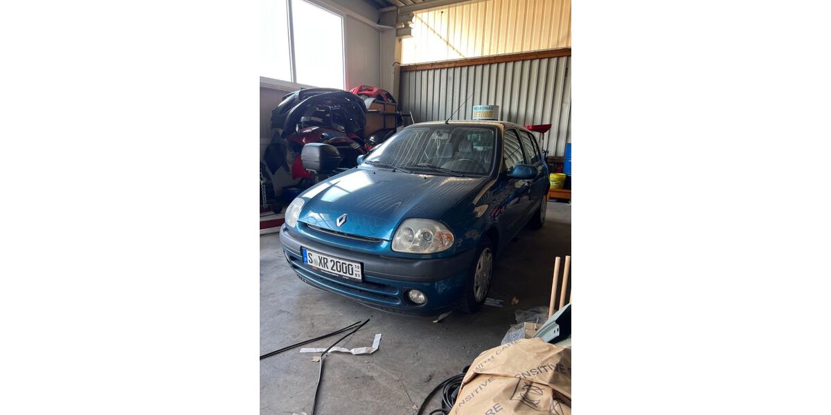 Renault Clio 115.000 km 1.900 &euro; Stuttgart 70188