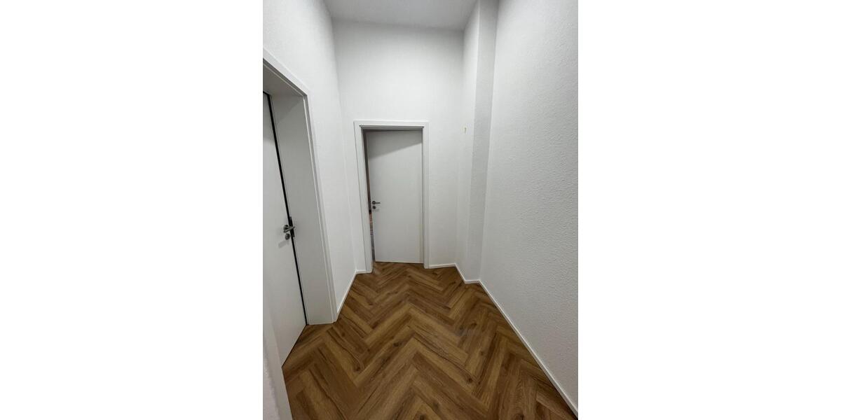 Dachgeschoßwohnung Nürtingen - 3 Zimmer, 100 m&sup2;, 1.480&euro; | Angebot:25867081