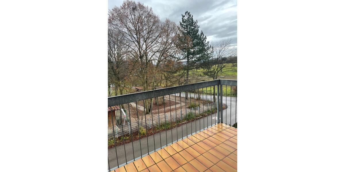 Dachgeschoßwohnung Ammerbuch - 3 Zimmer, 85 m&sup2;, 1.050&euro; | Angebot:25264212