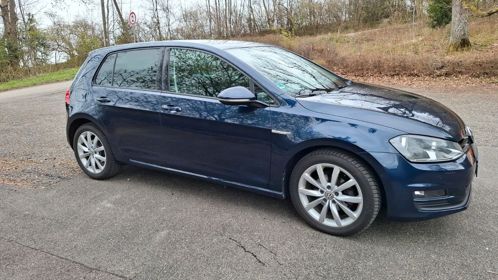 VW Golf 120.000 km 8.490 &euro; Reutlingen 72770