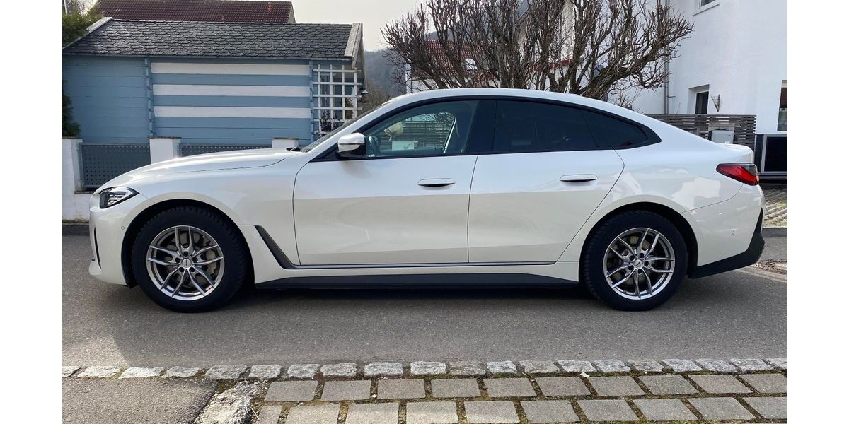 BMW i4 99.265 km 29.900 &euro; Lichtenstein 72805