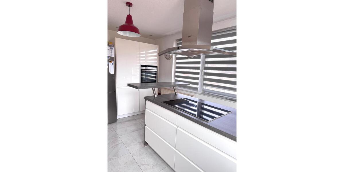 Einfamilienhaus Burladingen - 9 Zimmer, 282 m&sup2;, 648.000&euro; | Angebot:27244489