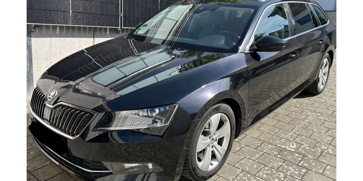 Skoda Superb 134.000 km 15.999 &euro; Reutlingen 72768