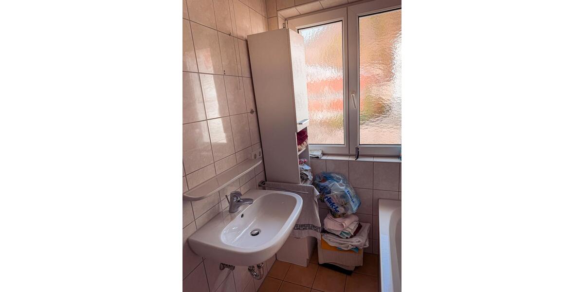 Etagenwohnung Bad Urach - 3 Zimmer, 63 m&sup2;, 169.000&euro; | Angebot:26439576