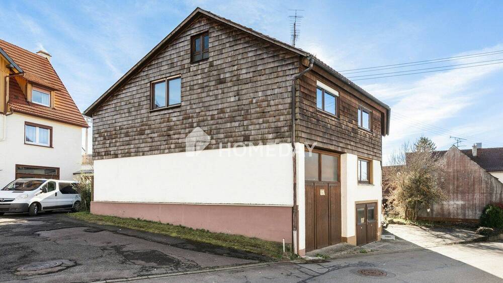 Einfamilienhaus Bad Urach Hengen - 6 Zimmer, 140 m&sup2;, 249.000&euro; | Angebot:25677505