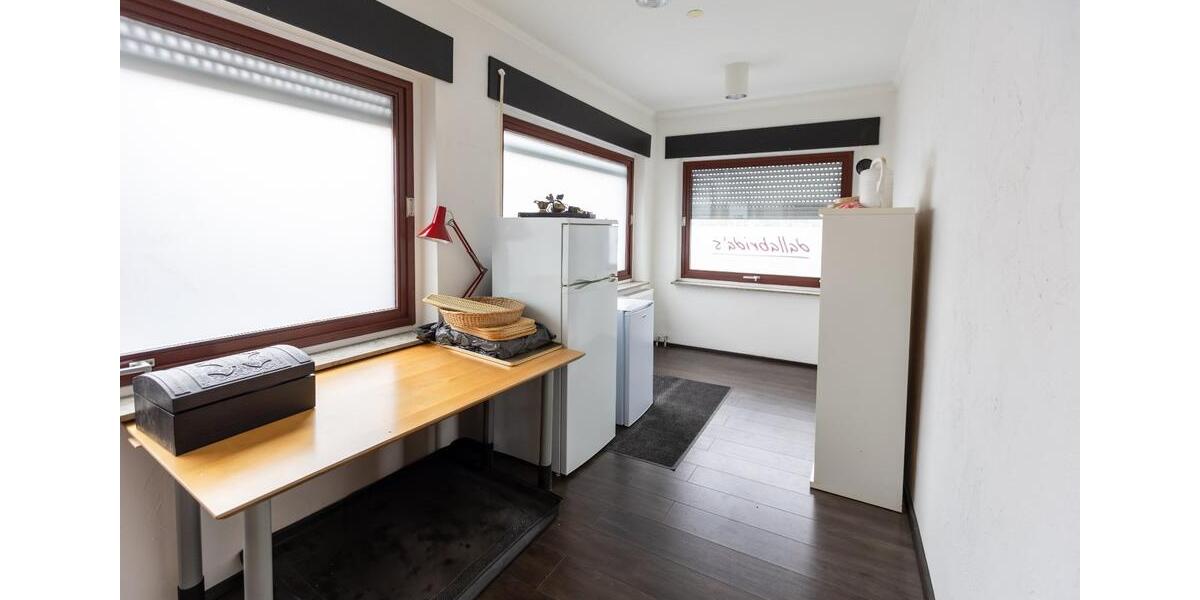 Gewerbeobjekt Weil der Stadt - 1.890&euro; | Angebot:22480736