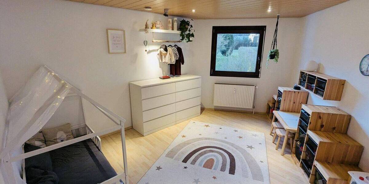 Etagenwohnung Böblingen Dagersheim - 4 Zimmer, 142 m&sup2;, 579.000&euro; | Angebot:26053454