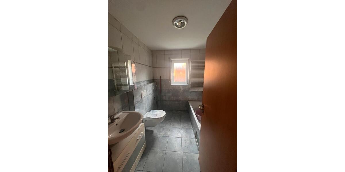 Einfamilienhaus Nagold - 7 Zimmer, 190 m&sup2;, 655.000&euro; | Angebot:25926663