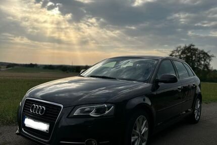 Audi A3 252.000 km 4.450 &euro; Grafenberg 72661