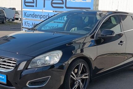 Volvo V60 185.000 km 6.490 &euro; Pfullingen 72793