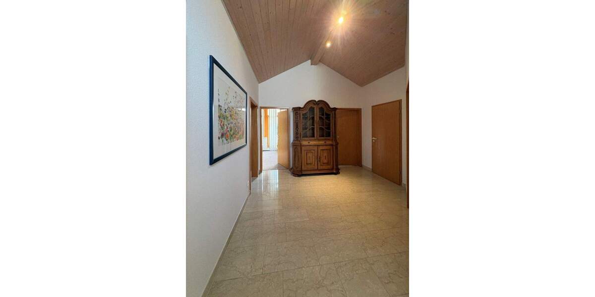 Einfamilienhaus Herrenberg - 8 Zimmer, 216 m&sup2;, 985.000&euro; | Angebot:25748797