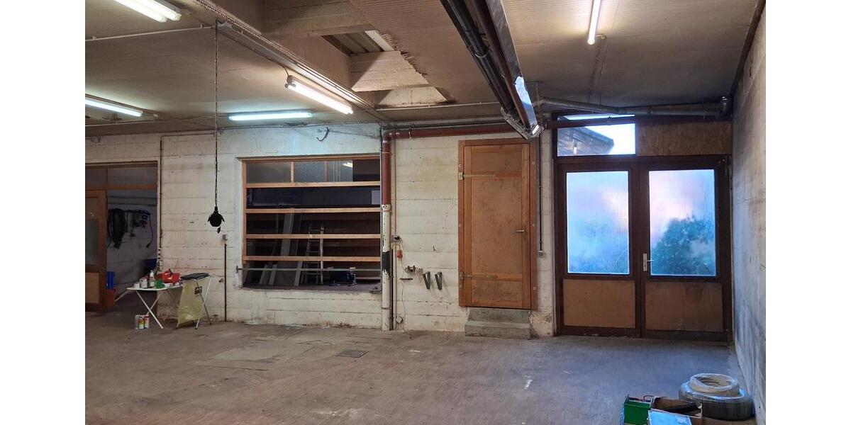 Gewerbeobjekt Reutlingen - 1.350&euro; | Angebot:25811409