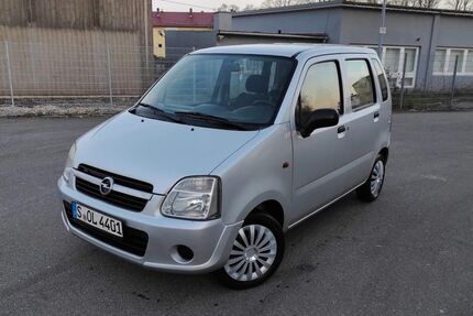 Opel Agila 135.084 km 2.390 &euro; Stuttgart 70195