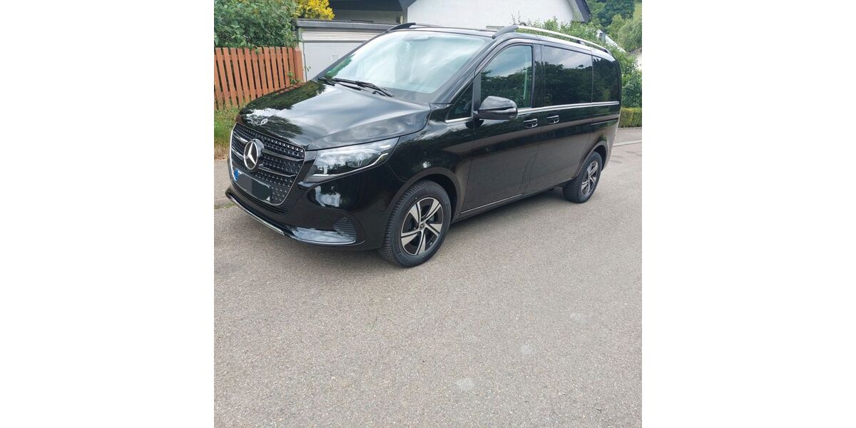Mercedes-Benz V 220 6.000 km 64.250 &euro; Aidlingen 71134