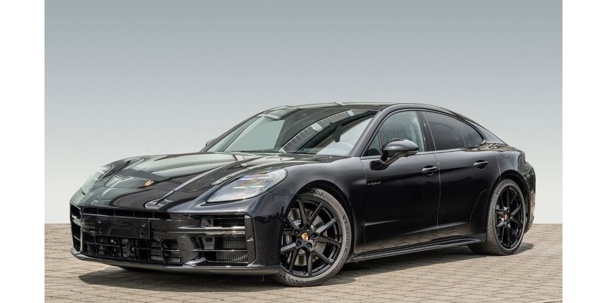 Porsche Panamera 10.900 km 151.450 &euro; Reutlingen 72770