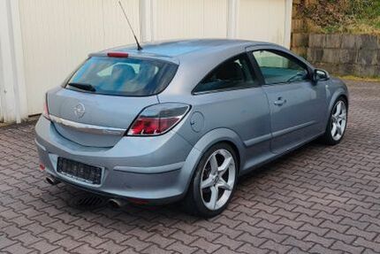 Opel Astra 233.000 km 2.499 &euro; Horb 72160