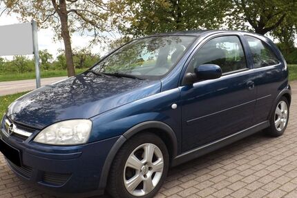 Opel Corsa 162.000 km 2.450 &euro; Herrenberg 71083