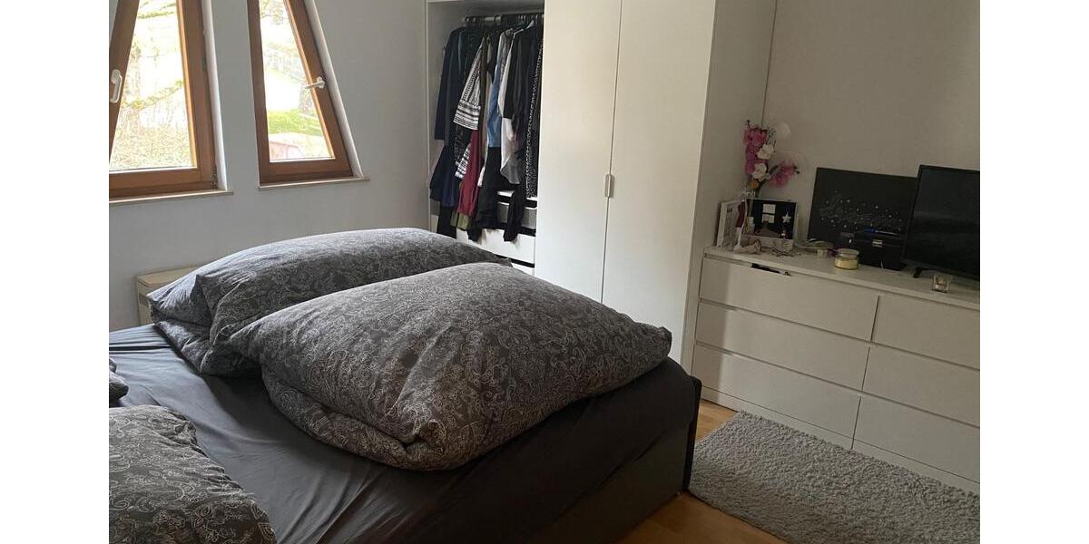 Etagenwohnung Neckartailfingen - 4 Zimmer, 70 m&sup2;, 770&euro; | Angebot:25815178